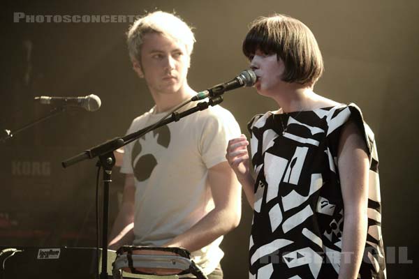 LA FEMME - 2011-05-22 - PARIS - La Cigale - 